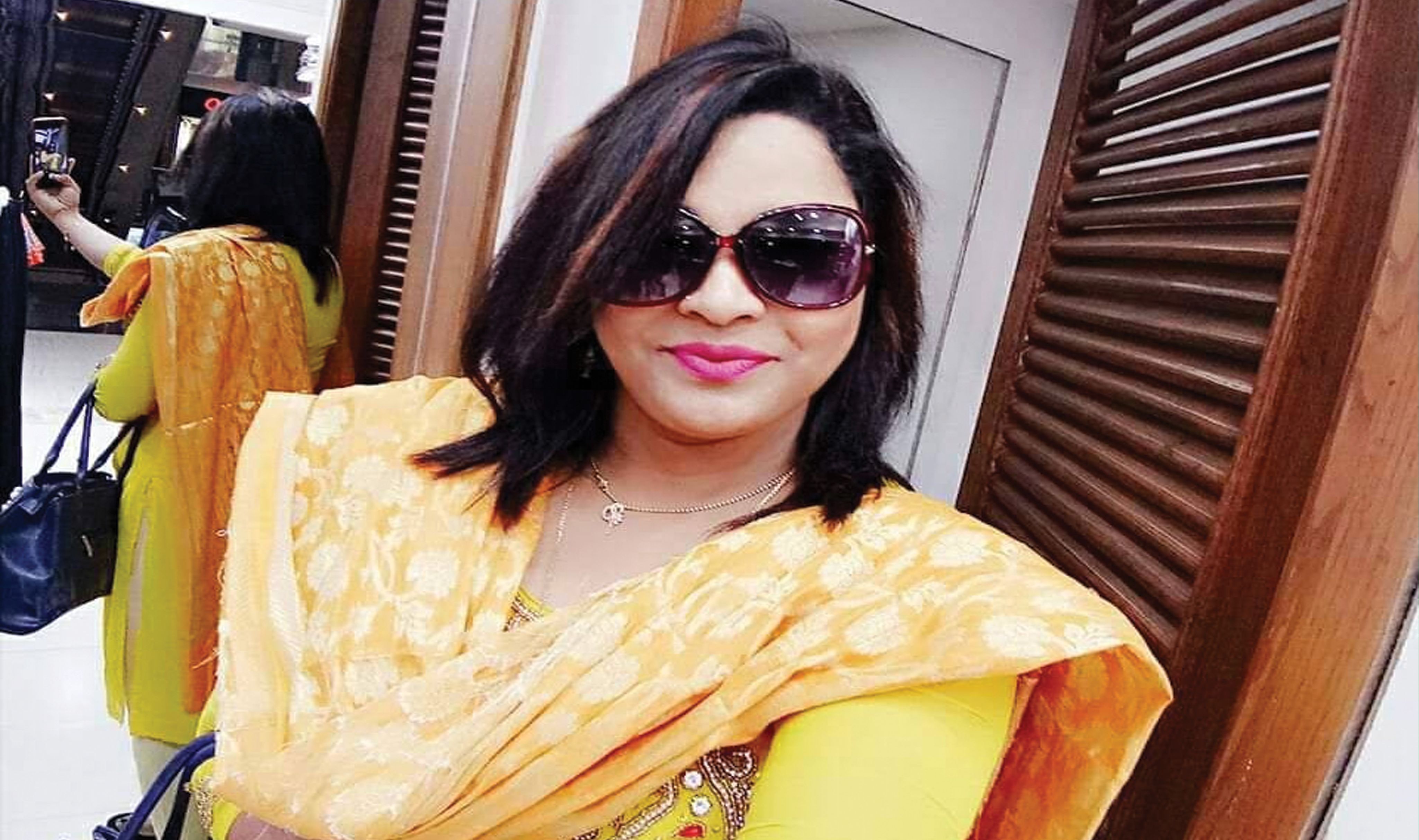 কারাবন্দি আ.লীগ নেতার জন্মদিনে ফ্যাসিবাদের পক্ষে স্ত্রীর আবেগঘন স্ট্যাটাস