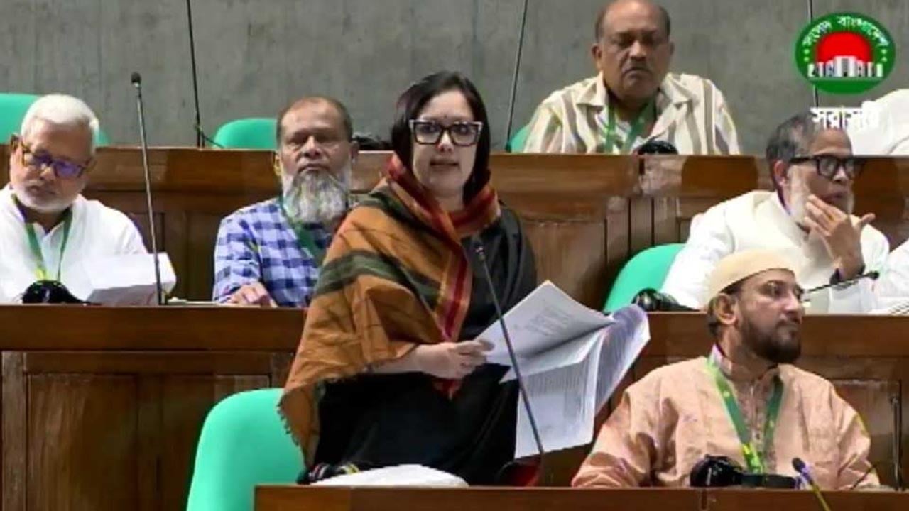 হামে মৃত্যু নিয়ে সংসদে সরব রুমিন, মন্ত্রী বললেন পরিস্থিতি সামাল দেওয়া হয়েছে