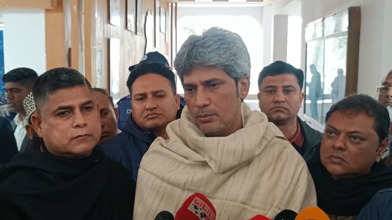 ব্রাহ্মণবাড়িয়া-৬ আসন: জোনায়েদ সাকির চেয়ে স্ত্রীর আয়-সম্পদ বেশি