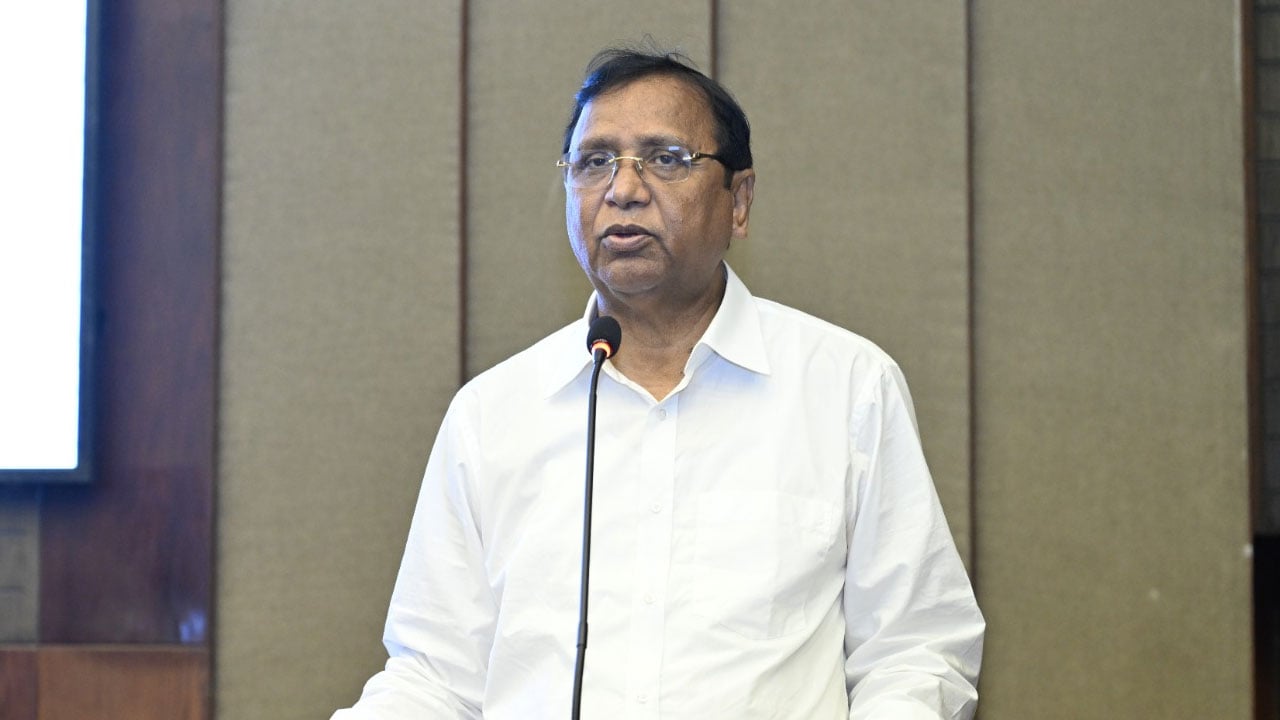 আন্দোলন-সংগ্রামে নজরুলের গান ও কবিতাই মূল অনুপ্রেরণা: ডিএসসিসি প্রশাসক