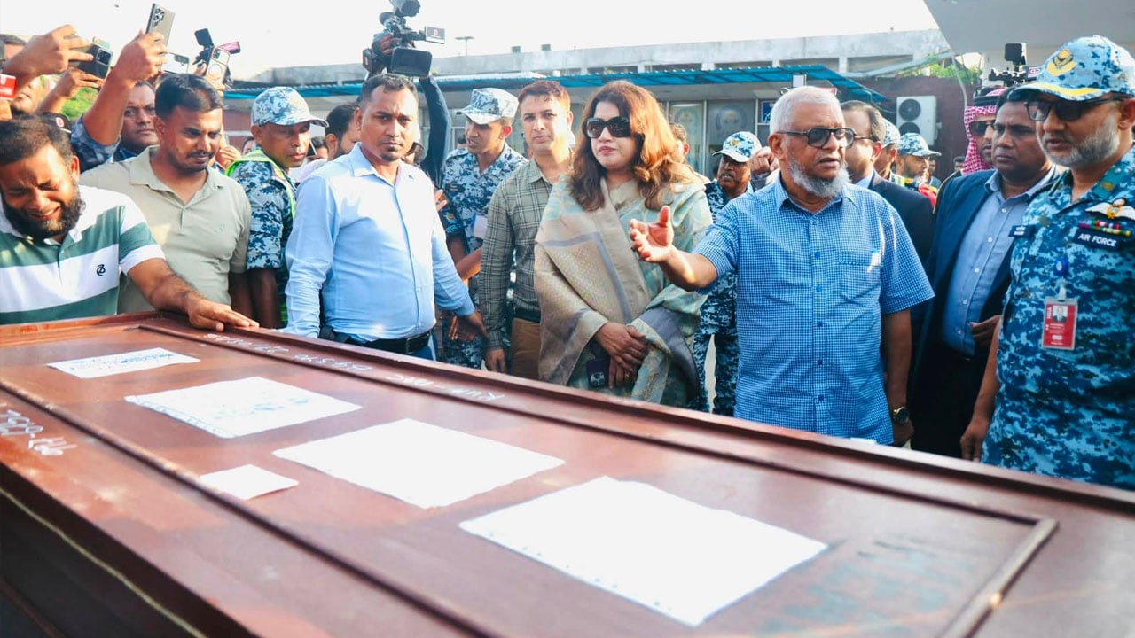 রিয়াদে অগ্নিকাণ্ডে নিহত ৯ প্রবাসীর লাশ দেশে পৌঁছেছে