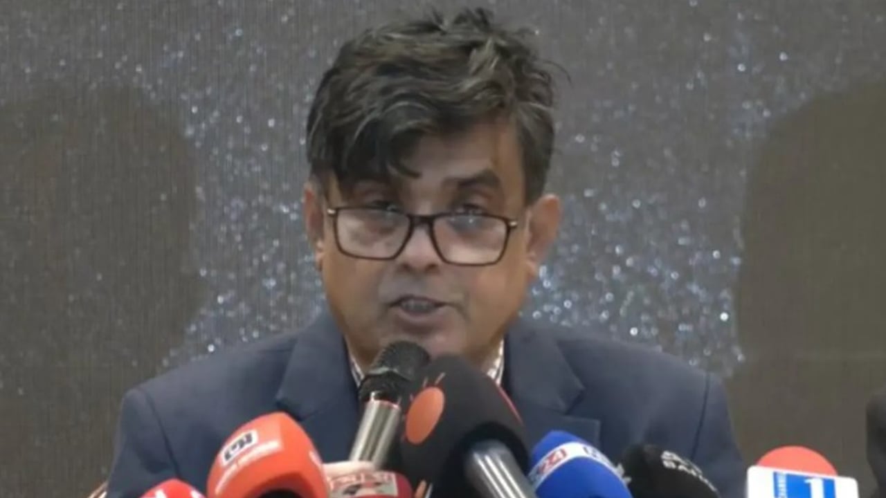 সরকার কোনো দলকে এক্সট্রা সুবিধা দিচ্ছে না: প্রেস সচিব