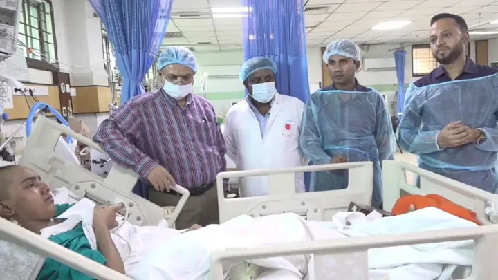 শহীদ জুবায়েরের বোনের চিকিৎসার খোঁজ নিলেন প্রধানমন্ত্রী