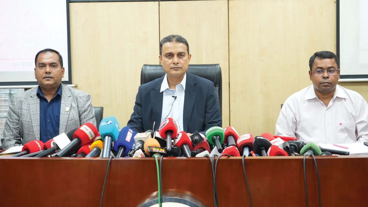 উগ্রবাদ মাথাচাড়া দেওয়ার লক্ষণ নেই, তবে নজরদারি চলছে: সিটিটিসি 
