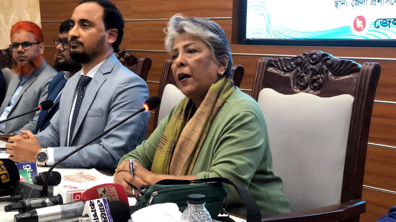 একসাথে জাতীয় নির্বাচন ও গণভোটের নজির নেই: শারমীন এস মুরশিদ