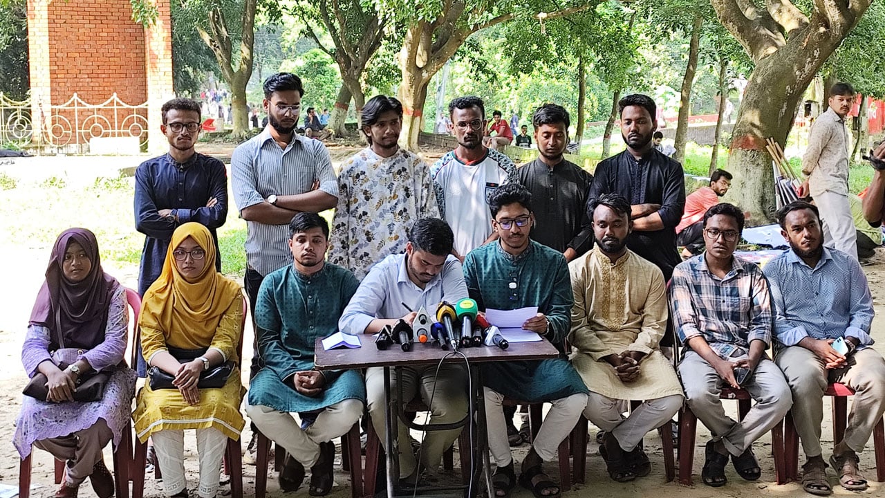 চাকসু নির্বাচনে ‘ইমার্জেন্সি রেসপন্স টিম’ গঠনের দাবি শিবিরের