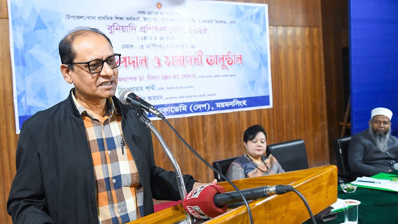 প্রাথমিক শিক্ষকদের ১১তম গ্রেড বাস্তবায়নের ব্যাপারে আশাবাদী উপদেষ্টা