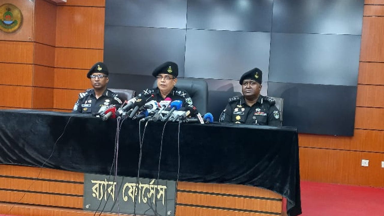 নির্বাচনে নাশকতা ঠেকাতে তৎপর র‍্যাব