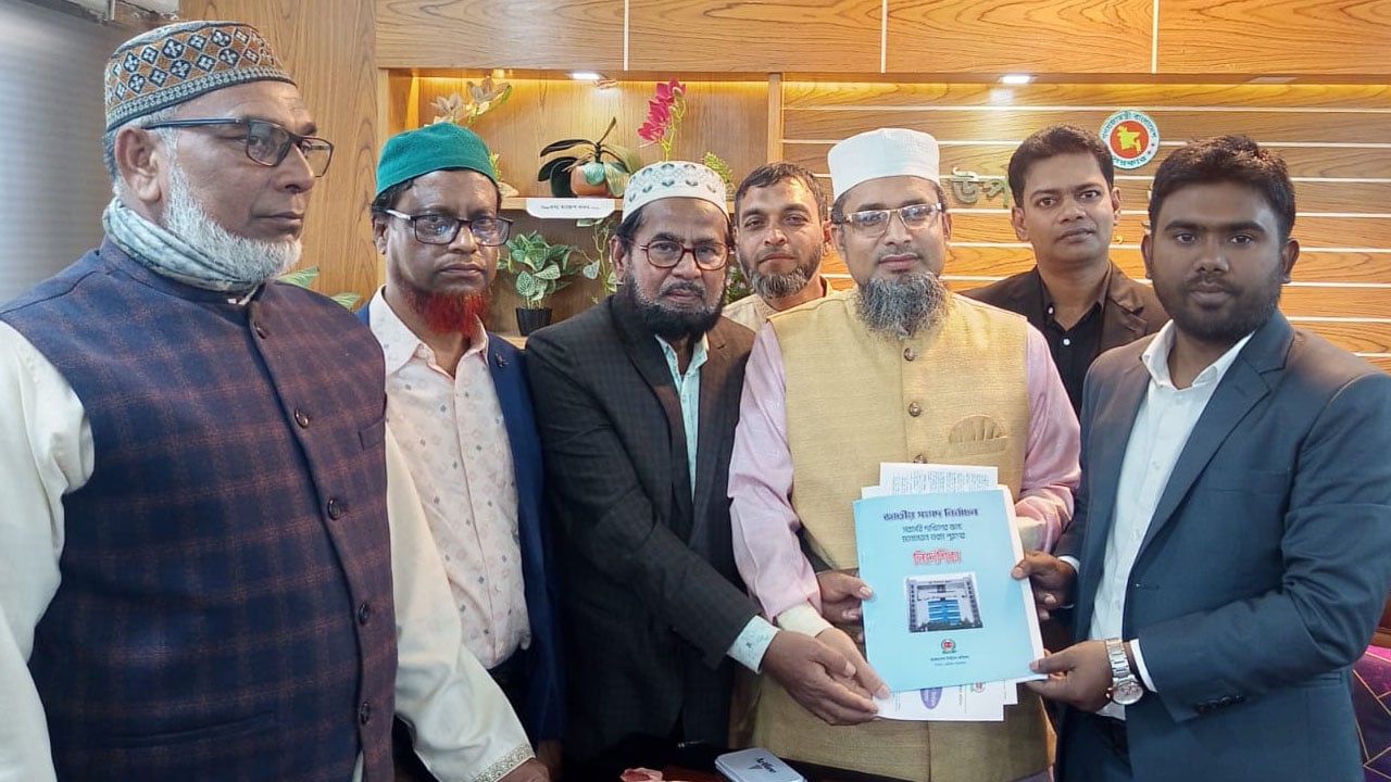 সুনামগঞ্জ-১ আসনে জামায়াত প্রার্থী তোফায়েল খানের মনোনয়ন ফরম সংগ্রহ