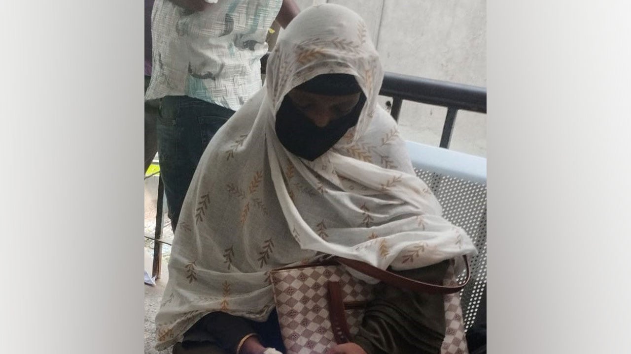 চেক প্রতারণা মামলায় প্রধান শিক্ষিকার ৩ বছরের কারাদণ্ড