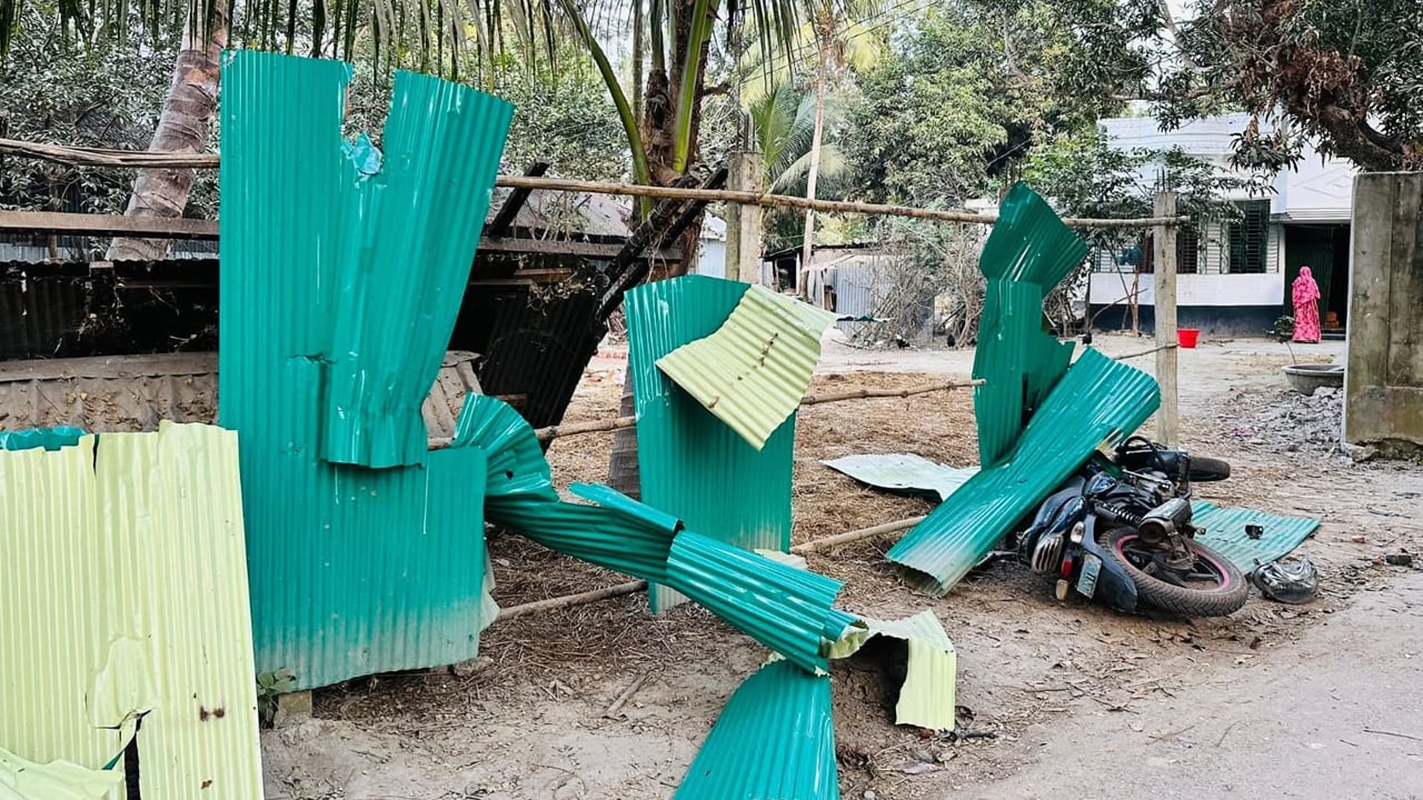 চৌদ্দগ্রামে জামায়াত-বিএনপির সংঘর্ষ, আহত ৮