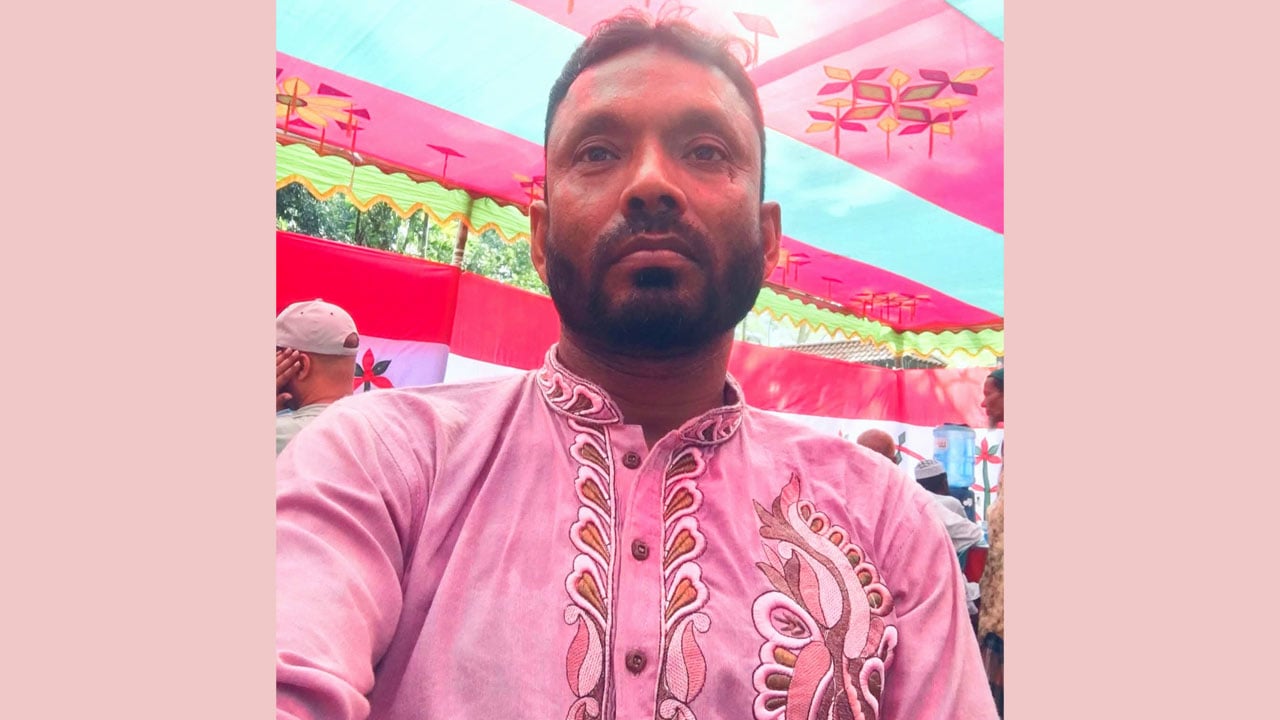 ৫০ হাজার টাকা চাঁদা না পেয়ে ১০ লাখ টাকার মাছ লুট যুবদল নেতার