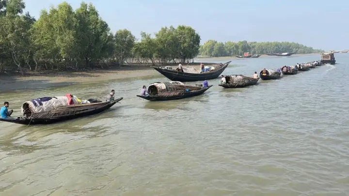 সুন্দরবনে ২১ জেলে নিখোঁজ, চার দিনেও মেলেনি সন্ধান