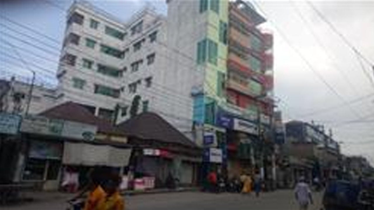 রেলওয়ের জায়গায় বহুতল ভবন, বিএনপি নেতাসহ দুইজনের বিরুদ্ধে মামলা