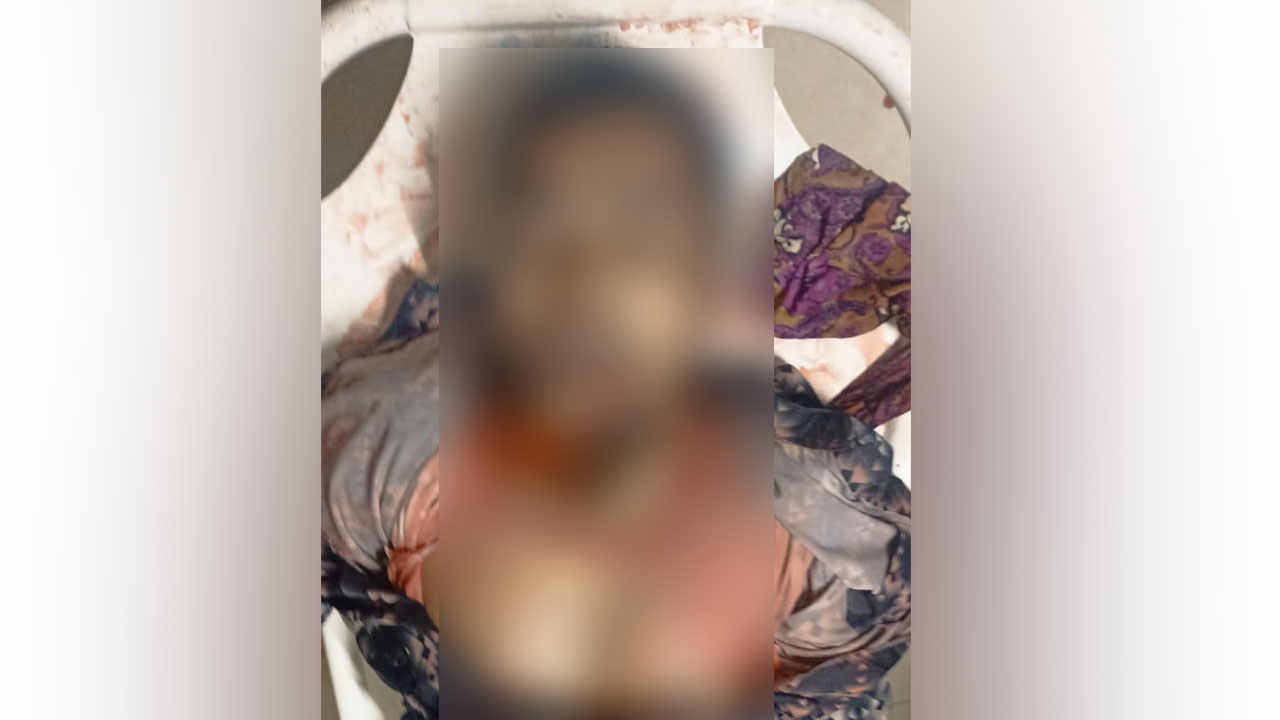মাদ্রাসায় যাওয়ার পথে শিক্ষককে কুপিয়ে হত্যা