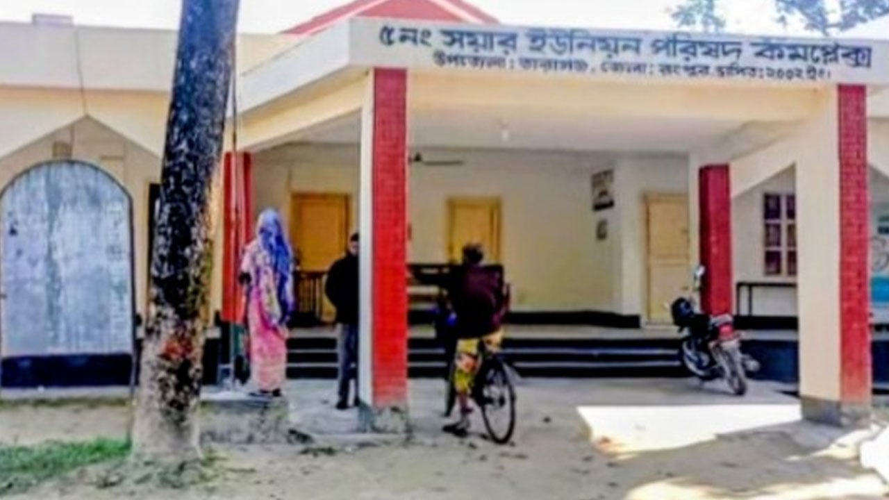 লটারির তালিকা পরিবর্তন করে ভিডব্লিউবির চাল বিতরণে অনিয়ম