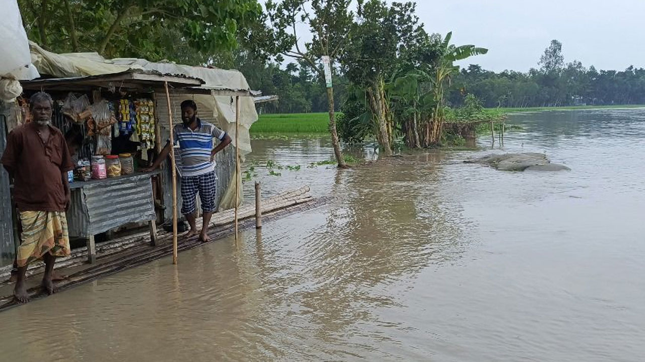 ভারতের পাহাড়ি ঢলে এখনও বিপৎসীমার ওপরে তিস্তার পানি