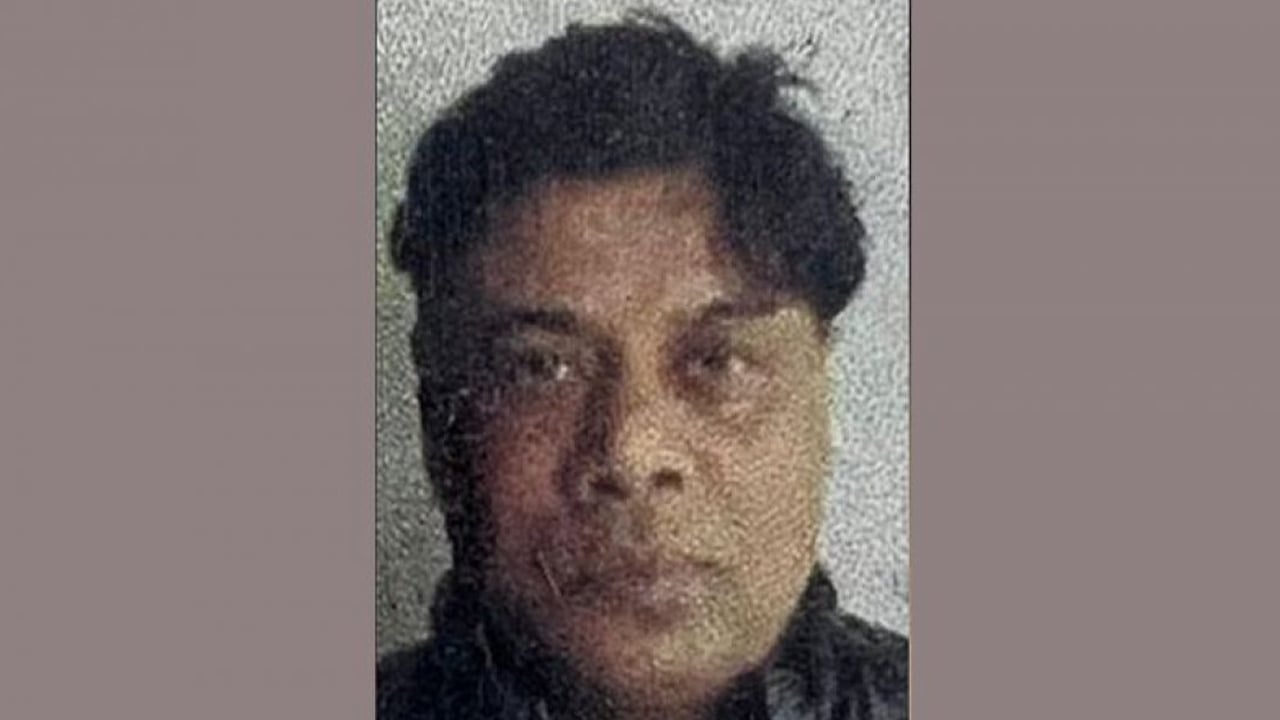 নিউমার্কেট এলাকায় গুলিতে নিহত ব্যক্তি শীর্ষ সন্ত্রাসী টিটন: পুলিশ