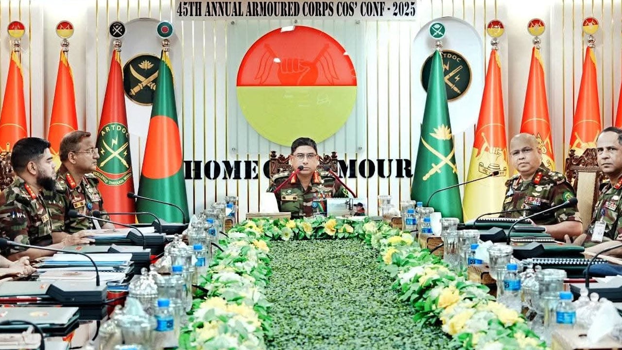 সাঁজোয়া কোরের সদস্যদের দেশ সেবায় অনন্য ভূমিকা পালন করতে হবে