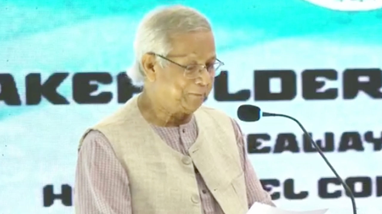 উখিয়ায় রোহিঙ্গা সম্মেলন উদ্বোধন করলেন প্রধান উপদেষ্টা