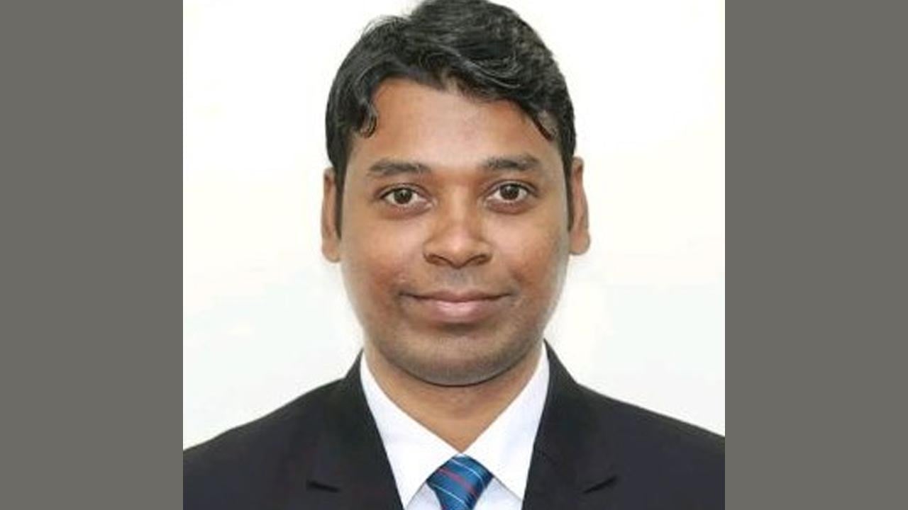 আপত্তিকর ভিডিও ভাইরাল: হাতিয়ার সেই ইউএনওকে ওএসডি