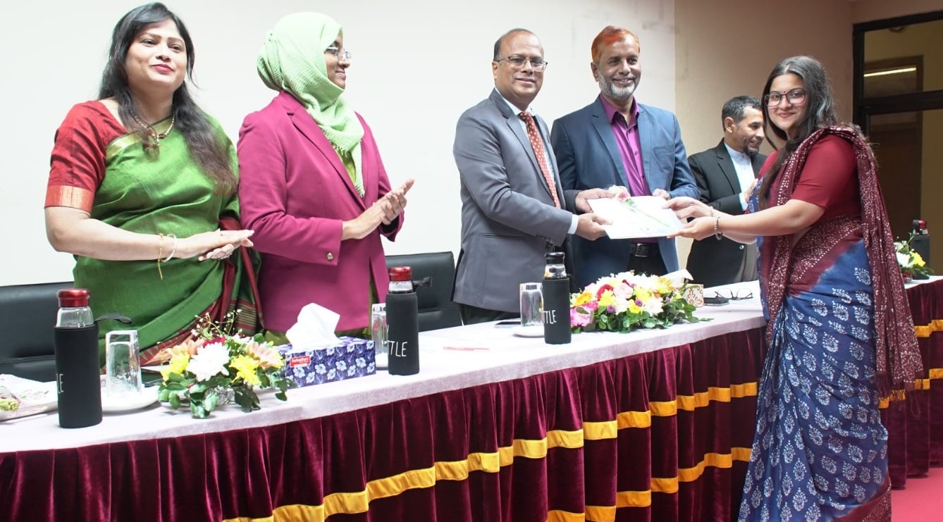 জুলাই যোদ্ধাদের রক্ত, অঙ্গ ও জীবনের বিনিময়ে আজ আমরা কথা বলতে পারছি