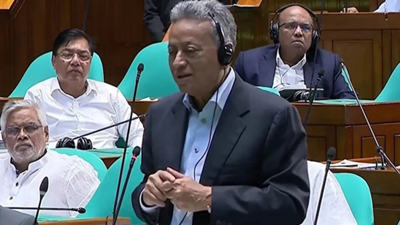দেশের চার বিমানবন্দরকে আন্তর্জাতিক প্রবেশদ্বার হিসেবে গড়ে তোলা হবে