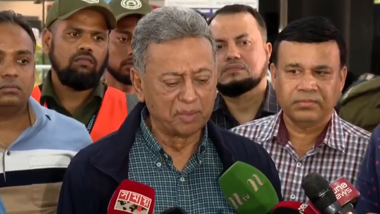 গণতন্ত্র ফেরাতে দ্রুত নির্বাচন চায় বিএনপি: আমীর খসরু