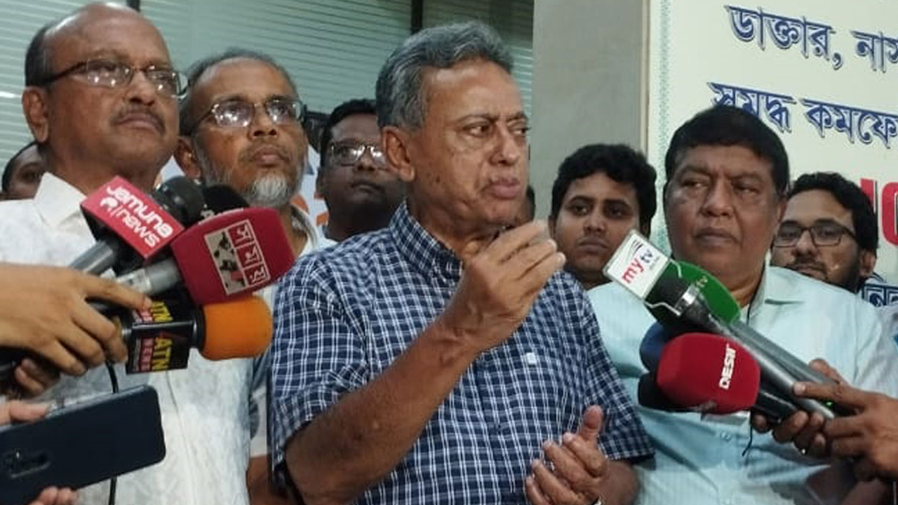 সংসদেই হবে সংস্কার, নির্বাচনকে ঘোলাটে করবেন না: আমির খসরু