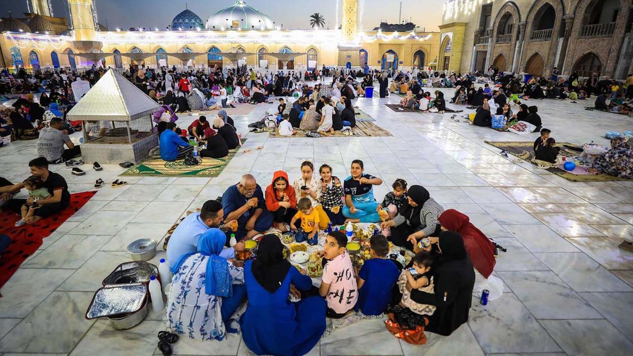 অমুসলিম দেশের ইফতারে সম্প্রীতির মেলবন্ধন