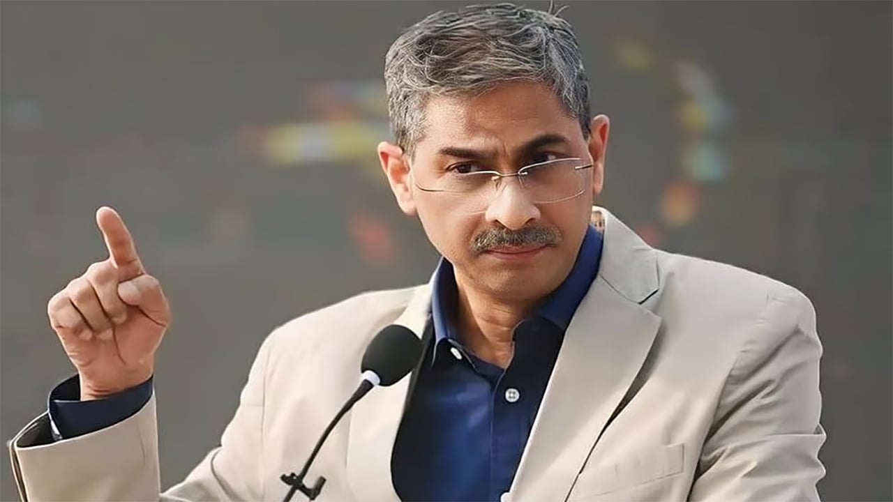 বিএনপি ক্ষমতায় গেলে ন্যায্য দাবিতে শিক্ষকদের রাস্তায় নামতে হবে না