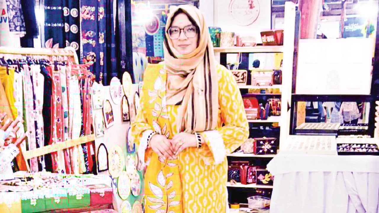 ‘দেশীয় পণ্য সবাই ভালোবেসে ব্যবহার করুক’