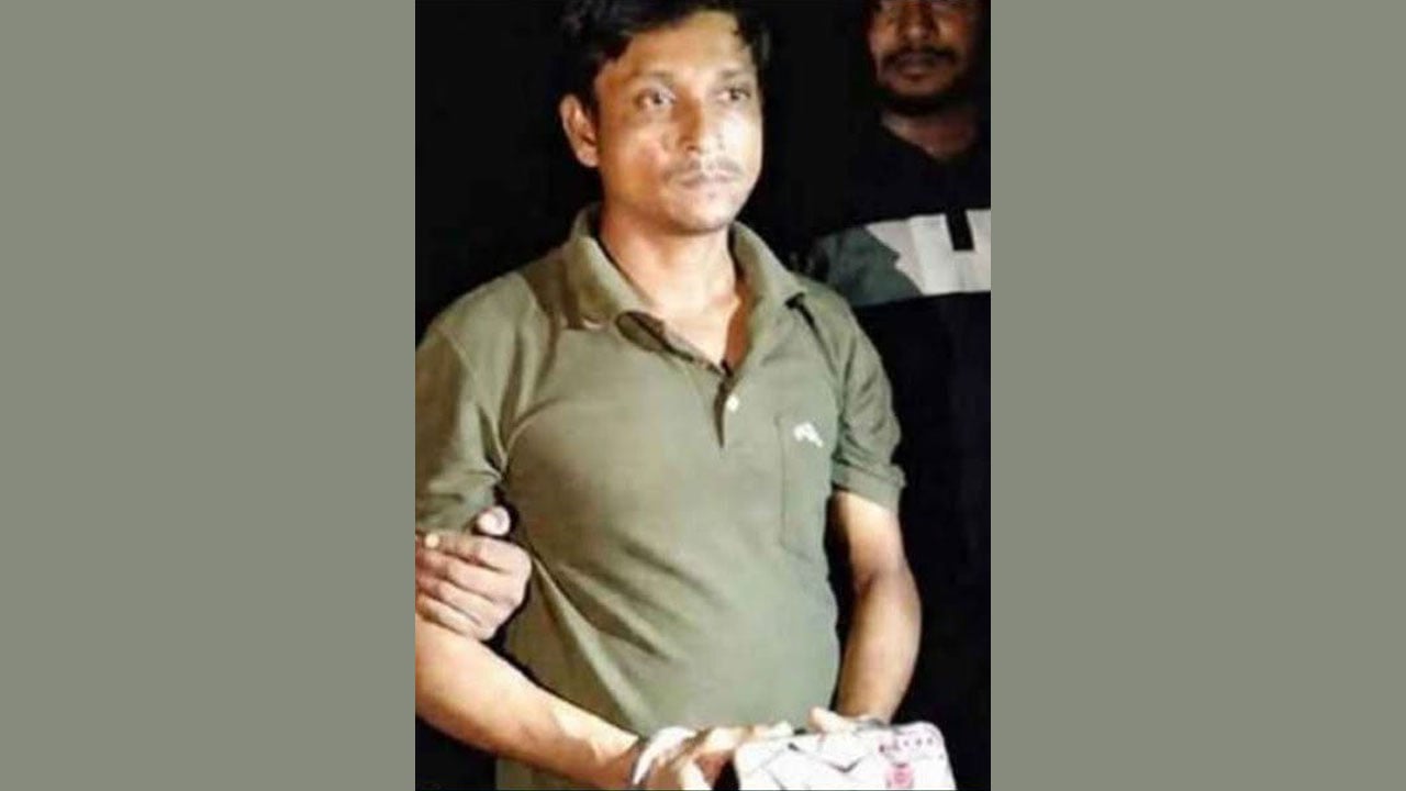 চট্টগ্রামে মা-মেয়ে হত্যা মামলায় প্রধান আসামি গ্রেপ্তার