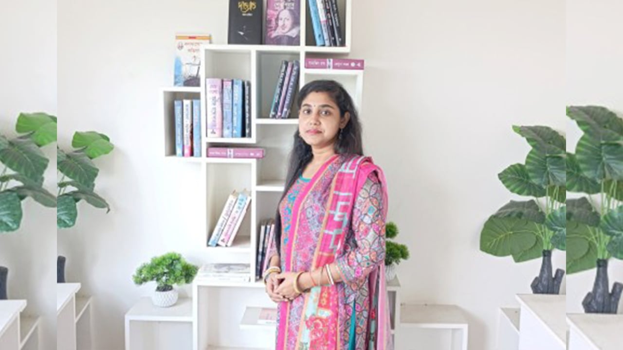 দৃঢ় প্রত্যয় থেকেই বিসিএস ক্যাডার অনন্যা