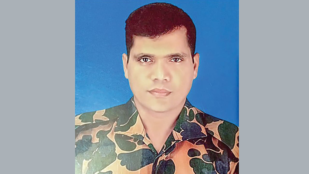 আত্মগোপনে থেকেও বাঁচতে পারেননি বিডিআর হত্যার প্রত্যক্ষদর্শী নজরুল