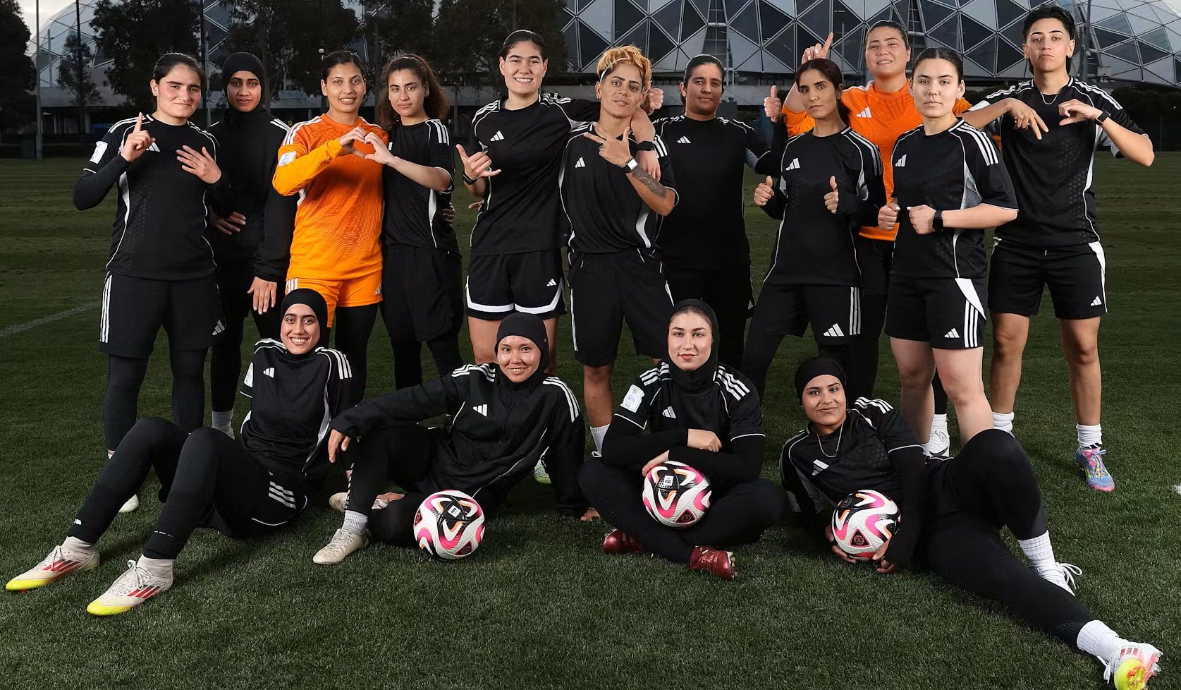 আফগান নারী ফুটবলের পুনর্জন্ম!