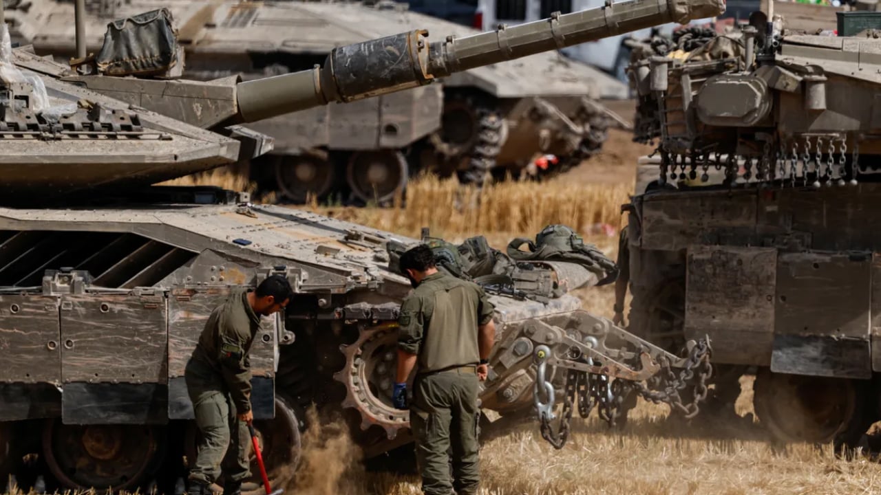 ইসরাইলি সেনাদের গণহারে দেশত্যাগ নিয়ে সতর্কতা