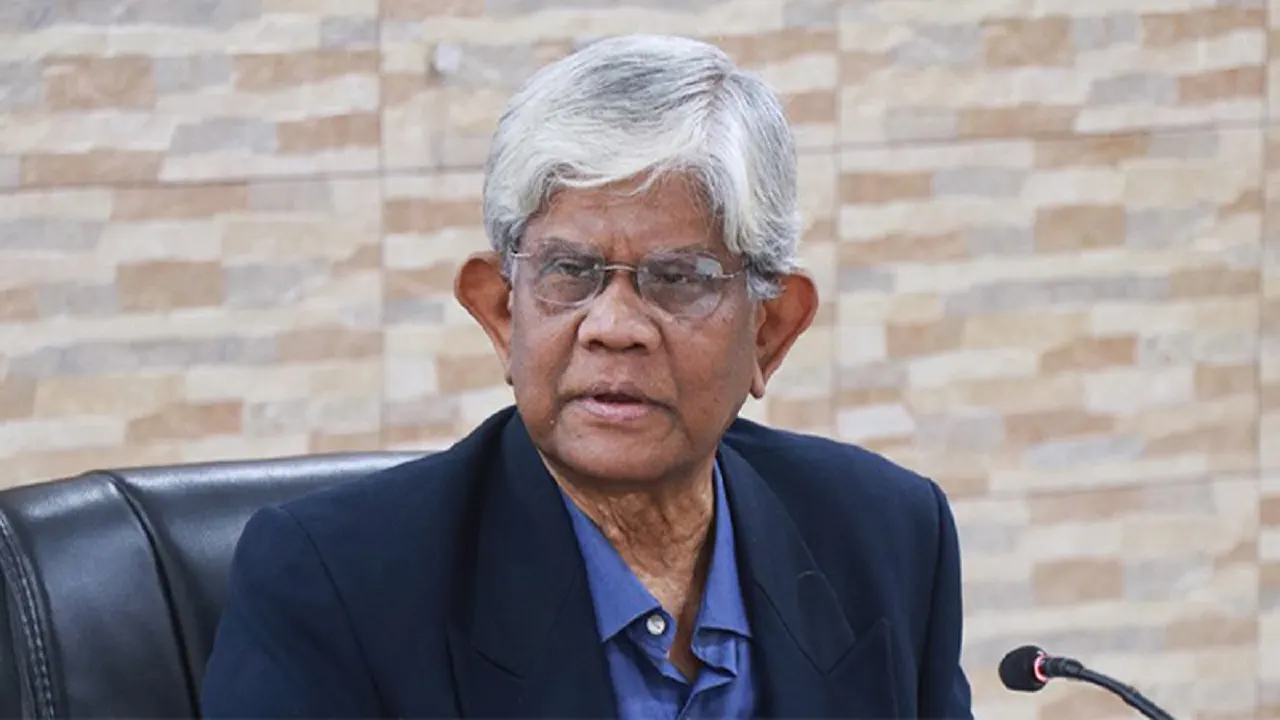 অনেকে আমাদের অথর্ব বলেন, এতে ভাবমূর্তি ক্ষুণ্ন হয়: অর্থ উপদেষ্টা