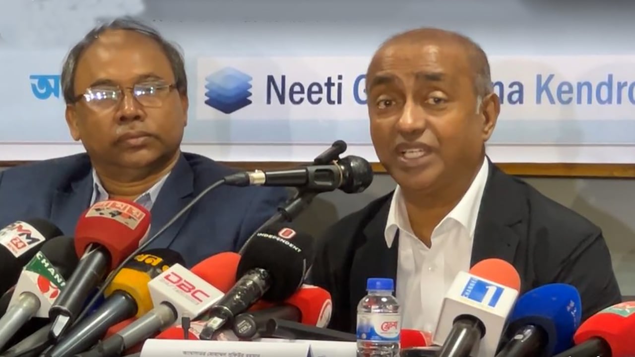 দেশের সার্বভৌমত্ব রক্ষায় জাতীয় ঐক্যের বিকল্প নেই