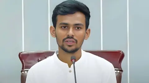 ঢাকা উত্তর সিটি কর্পোরেশনে ভোটার এলাকা পরিবর্তন করলেন আসিফ মাহমুদ