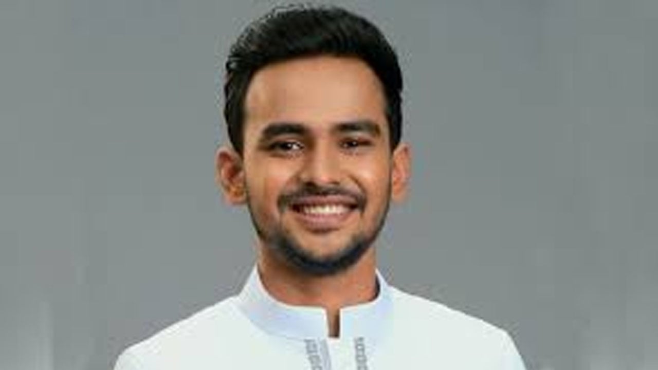 সন্ধ্যায় রবীন্দ্র সরোবরে গান গাইবেন আসিফ মাহমুদ