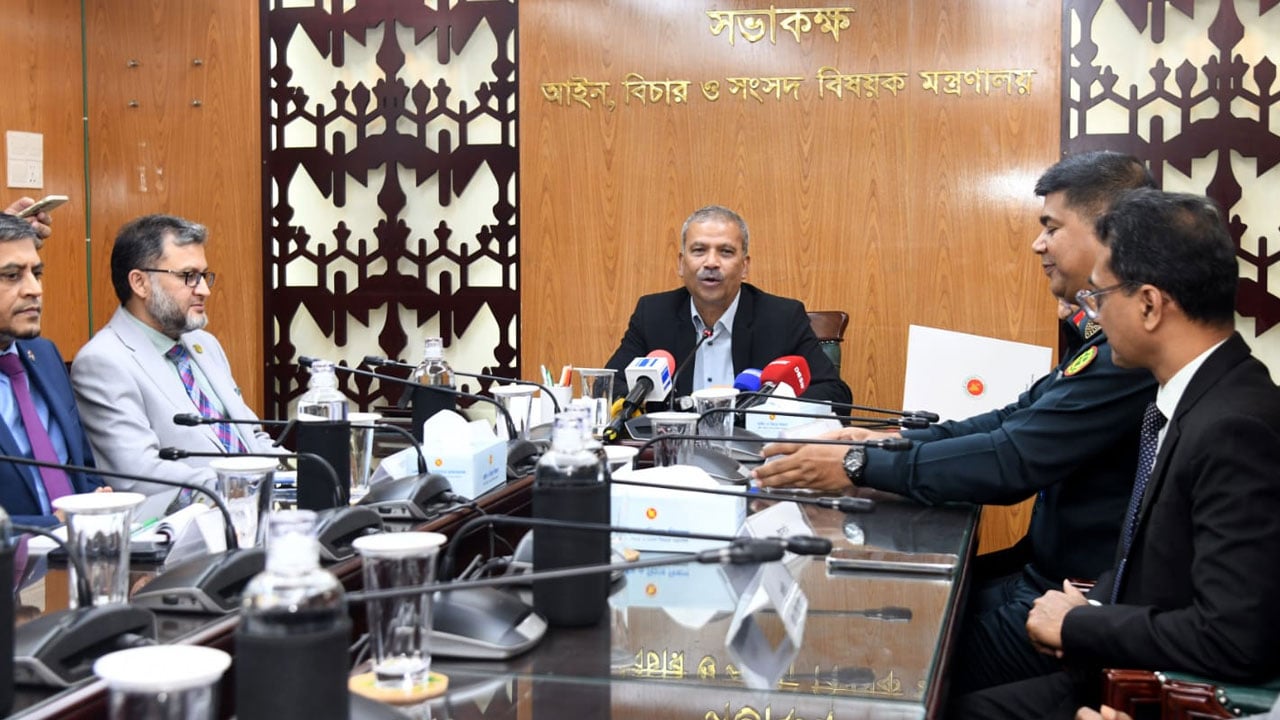 আরো ৮ জেলায় চালু হলো ই–বেইলবন্ড সেবা