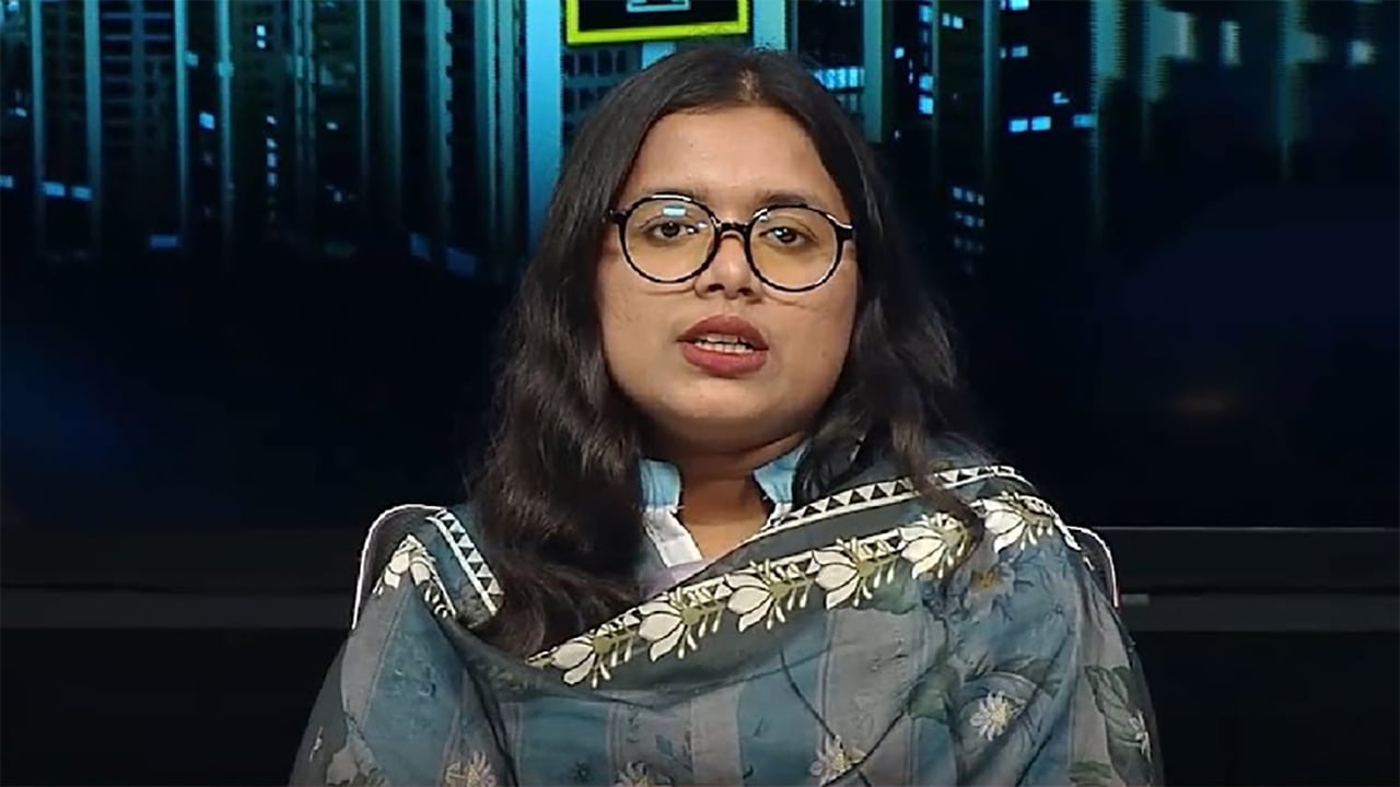 ৩০ বছরের ভিক্ষুক ও আগস্টের বাংলাদেশ 
