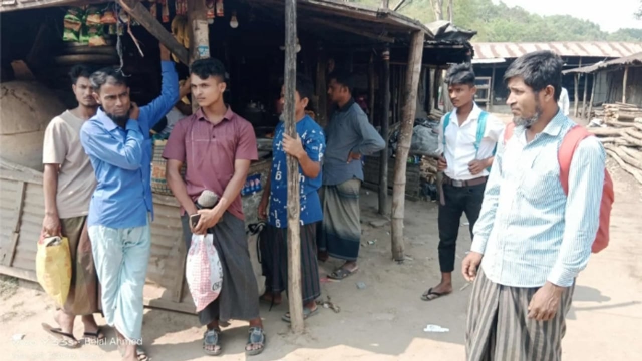 লামায় ৭ মিয়ানমার নাগরিক আটক