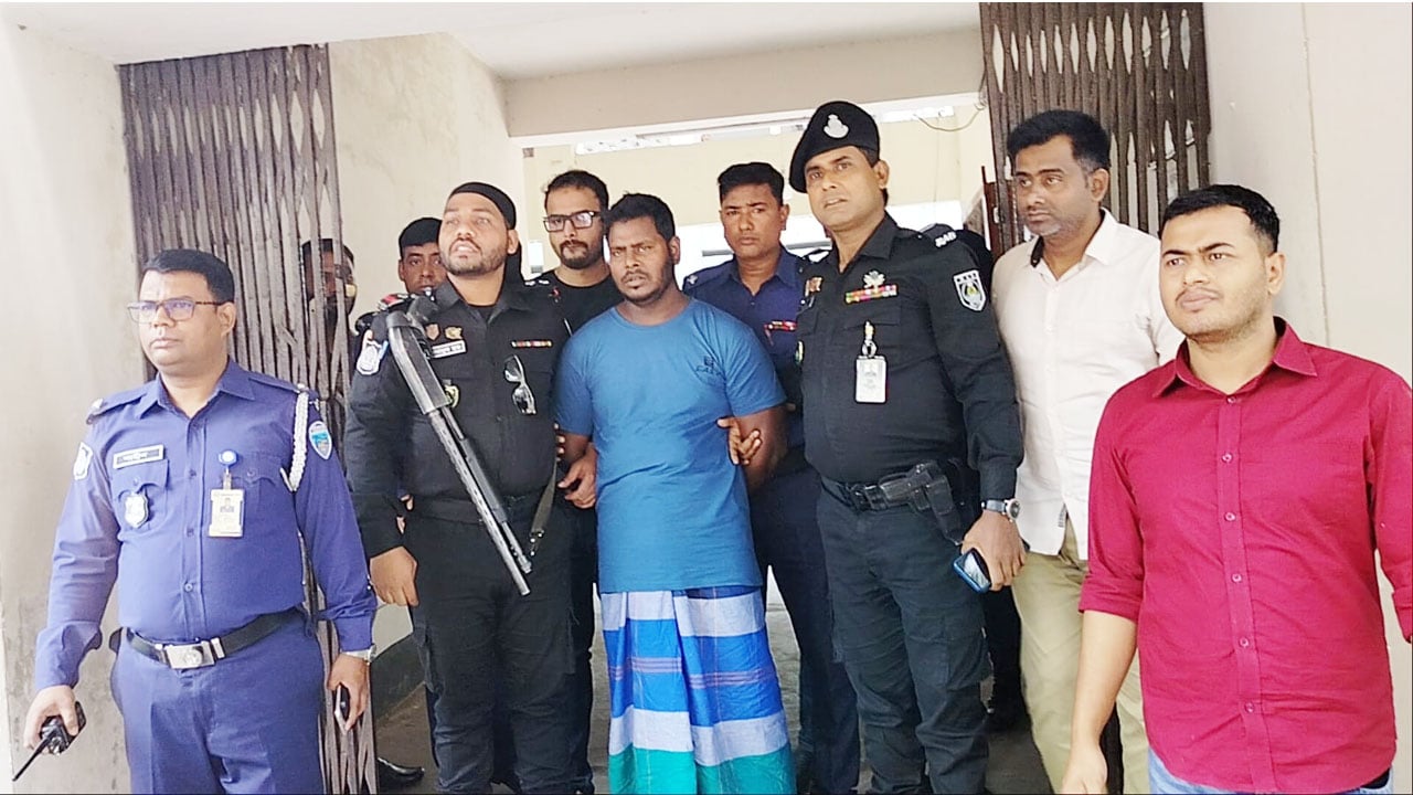 রায়পুরে যুবদল নেতা বিল্লাল হত্যা মামলার আসামি গ্রেপ্তার