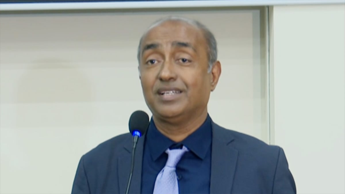 গণতান্ত্রিক মহাসড়কে চলা শুরু: অ্যাটর্নি জেনারেল