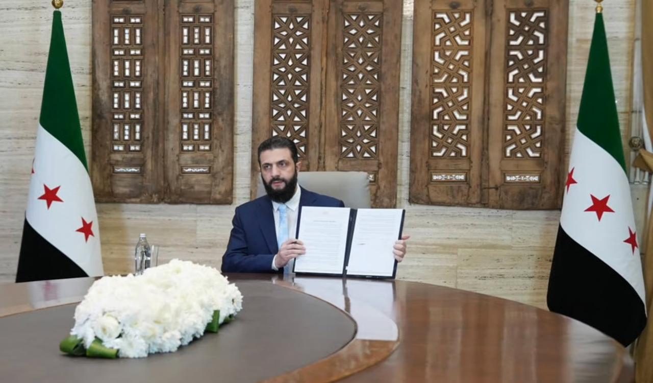 সিরিয়া সরকার ও কুর্দি নেতৃত্বাধীন এসডিএফের মধ্যে যুদ্ধবিরতি চুক্তি