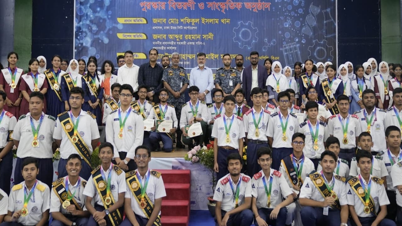শিক্ষার্থীদের নিয়ে পরিচ্ছন্ন নগরী গড়ার উদ্যোগ ডিএনসিসির