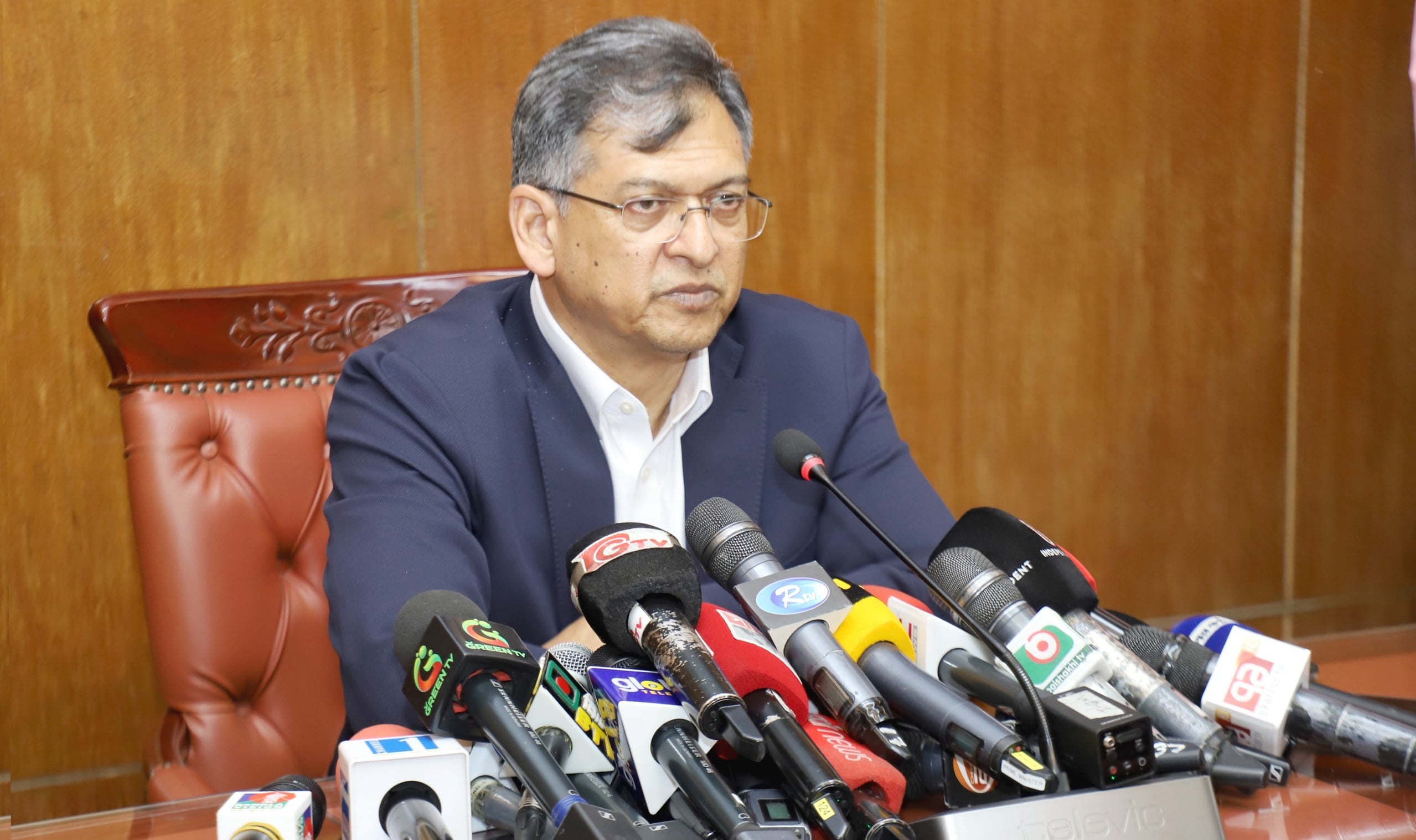 সীমান্তে বিজিবি এলার্ট আছে, পুশইনের বিপক্ষে সরকার: স্বরাষ্ট্রমন্ত্রী