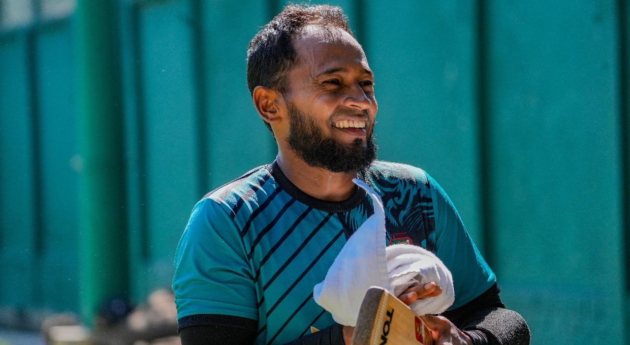 টেস্টে মুশফিকের যেসব অনন্য রেকর্ড